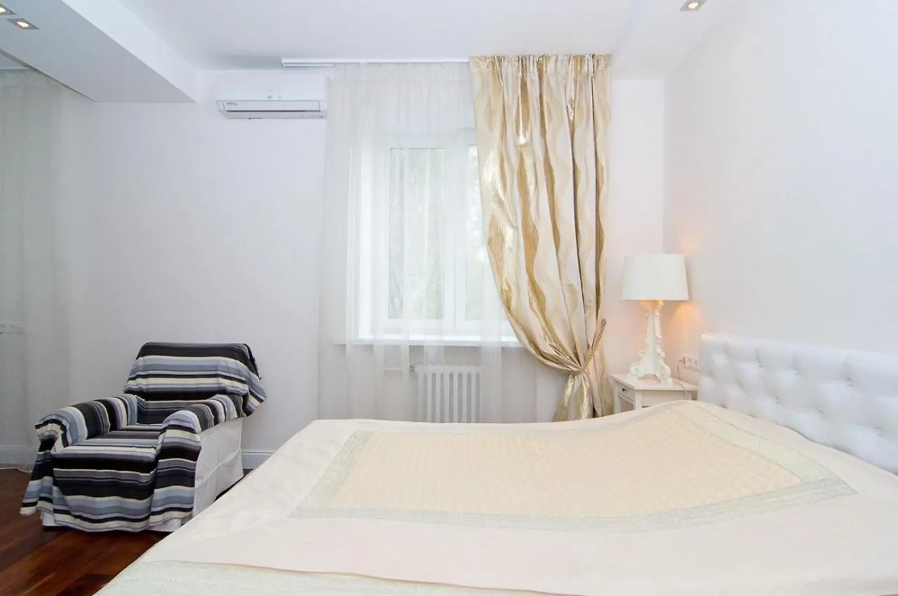 Home Apart 4 Minsk Daire